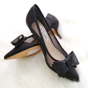 NEW! Nina Black Bow Mesh Shoes Size 5M